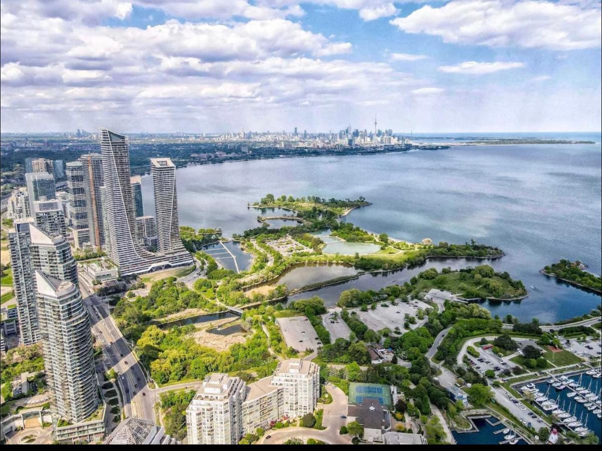 Luxury 2 Bedroom Condo Τορόντο Εξωτερικό φωτογραφία
