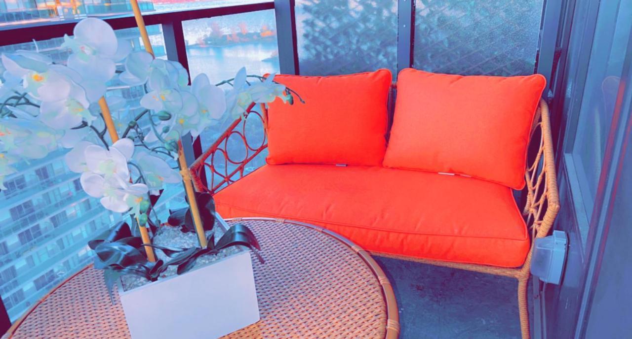 Luxury 2 Bedroom Condo Τορόντο Εξωτερικό φωτογραφία